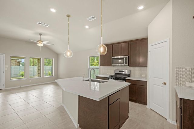 9384 Cordial Circle, Montgomery, TX 77316
