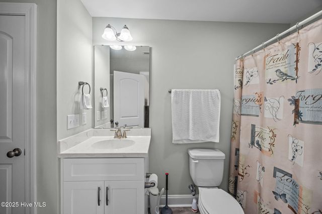 2301 Dovedale Drive A, Greenville, NC 27834