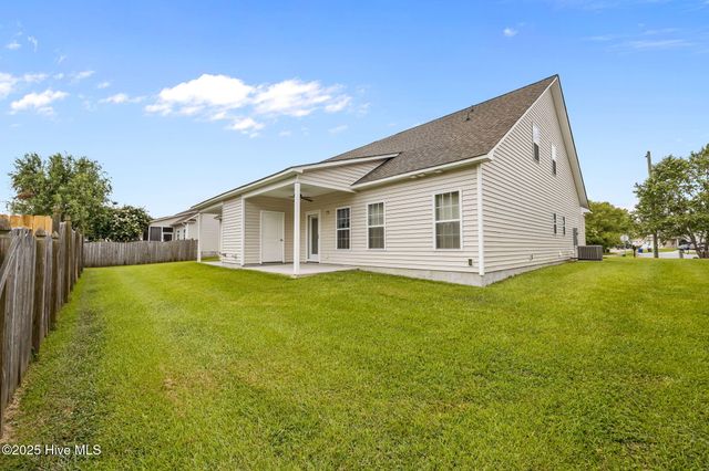 2301 Dovedale Drive A, Greenville, NC 27834