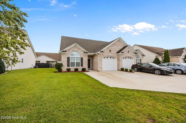 2301 Dovedale Drive A, Greenville, NC 27834