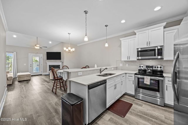 2301 Dovedale Drive A, Greenville, NC 27834
