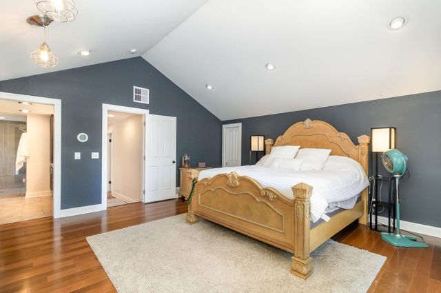 1004 College Avenue, Red Wing, MN 55066