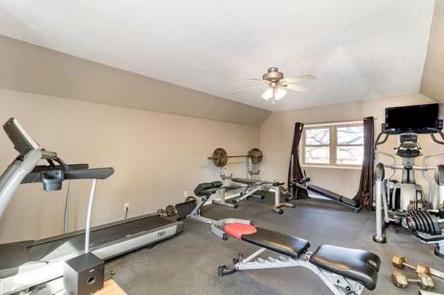 1004 College Avenue, Red Wing, MN 55066