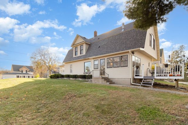 1004 College Avenue, Red Wing, MN 55066