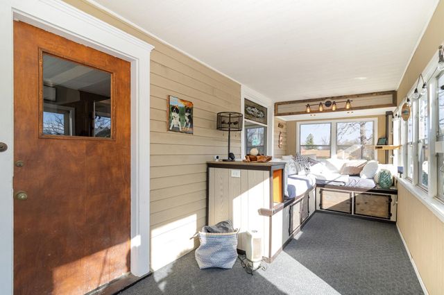 1004 College Avenue, Red Wing, MN 55066