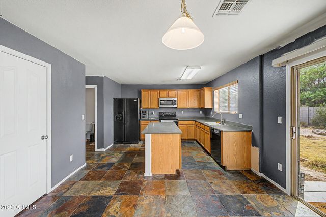 4804 S 25TH Drive, Phoenix, AZ 85041