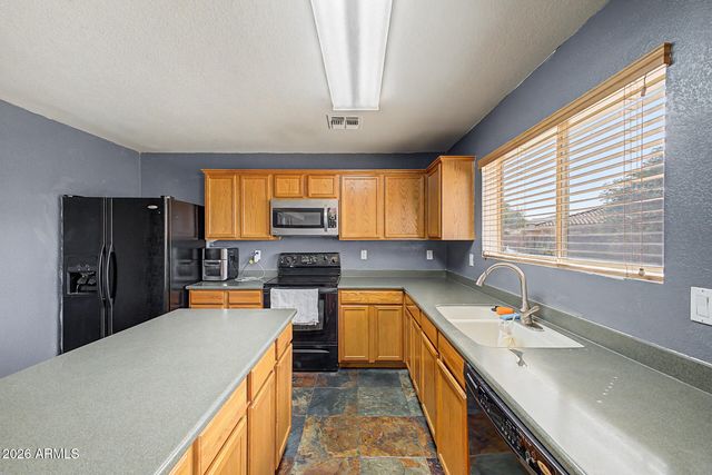 4804 S 25TH Drive, Phoenix, AZ 85041
