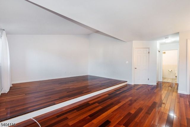 173 Castle Ridge Drive, East Hanover Twp., NJ 07936