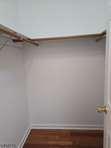 173 Castle Ridge Drive, East Hanover Twp., NJ 07936