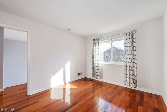 173 Castle Ridge Drive, East Hanover Twp., NJ 07936