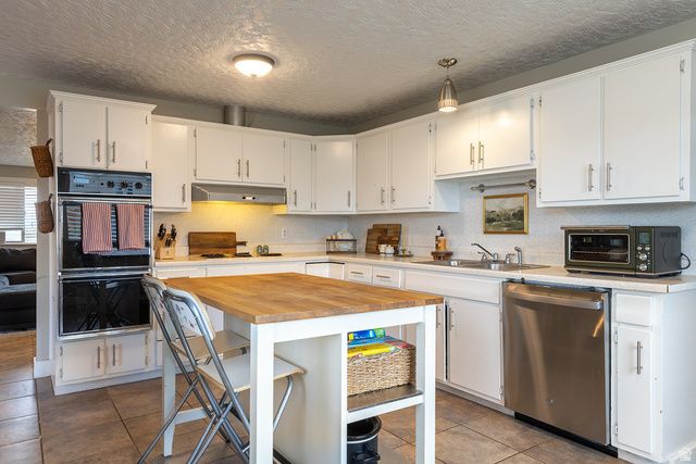3280 W 300 N, West Point, UT 84015