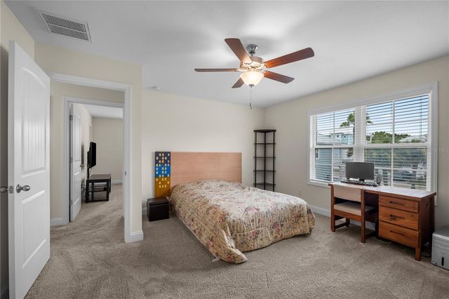 101 YACHT CLUB POINT, Green Cove Springs, FL 32043
