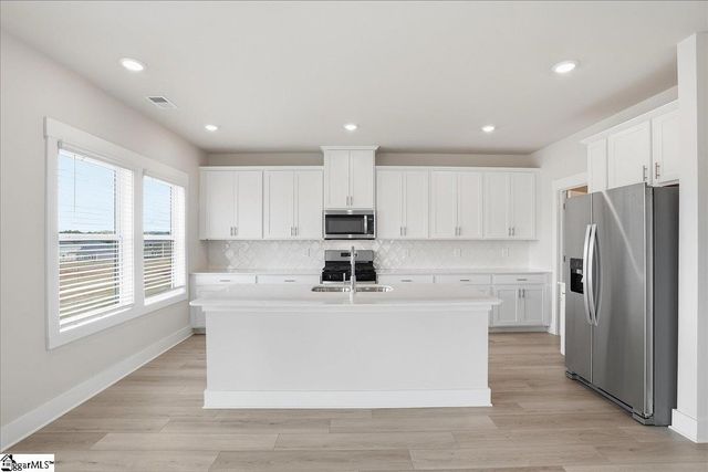 224 Abraham Way, Boiling Springs, SC 29316