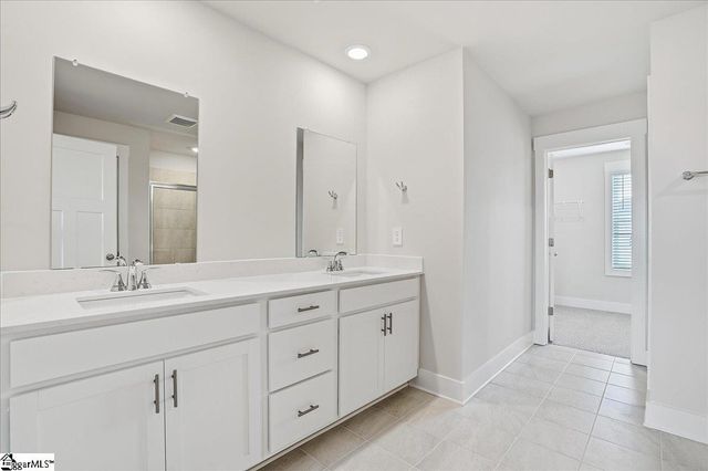 224 Abraham Way, Boiling Springs, SC 29316