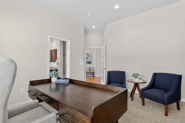 6568 S Blackhawk Way, Aurora, CO 80016