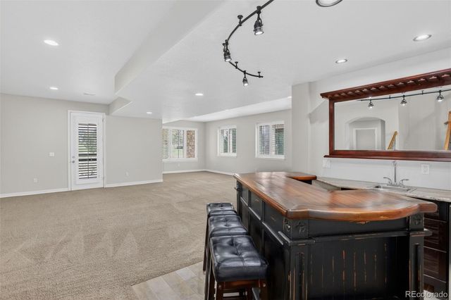 6568 S Blackhawk Way, Aurora, CO 80016