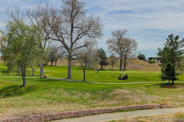 6568 S Blackhawk Way, Aurora, CO 80016