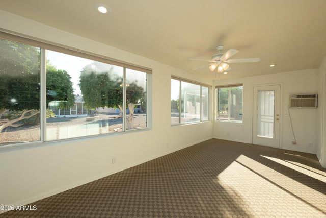 9631 W SPANISH MOSS Lane W, Sun City, AZ 85373