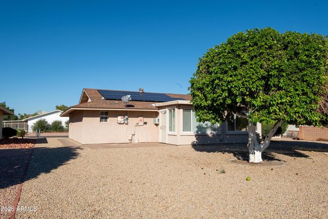 9631 W SPANISH MOSS Lane W, Sun City, AZ 85373