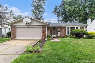 3420 Sussex Court, Ann Arbor, MI 48108