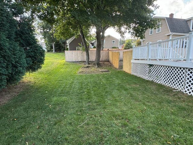 7 Gardner Ave, Attleboro, MA 02703