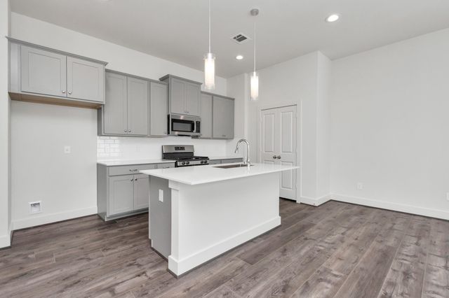 2007 Bauer Drive E, Houston, TX 77080