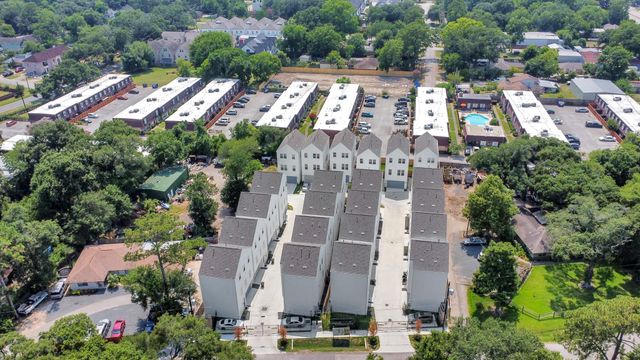 2007 Bauer Drive E, Houston, TX 77080