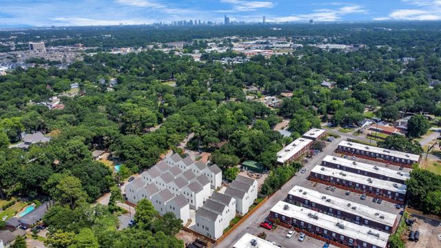 2007 Bauer Drive E, Houston, TX 77080