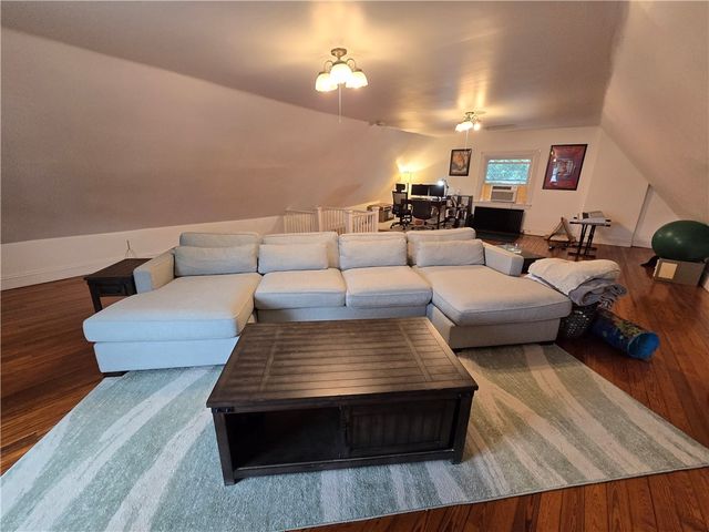 1844 Broad Street 2, Cranston, RI 02905