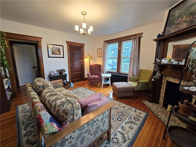 1844 Broad Street 2, Cranston, RI 02905