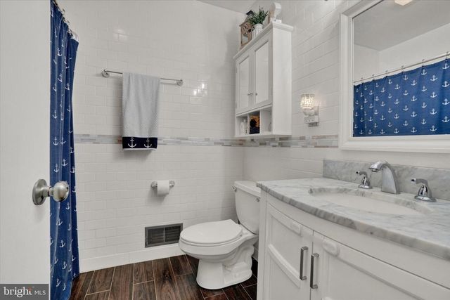 2431 ONYX RD, York, PA 17408