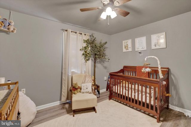 2431 ONYX RD, York, PA 17408