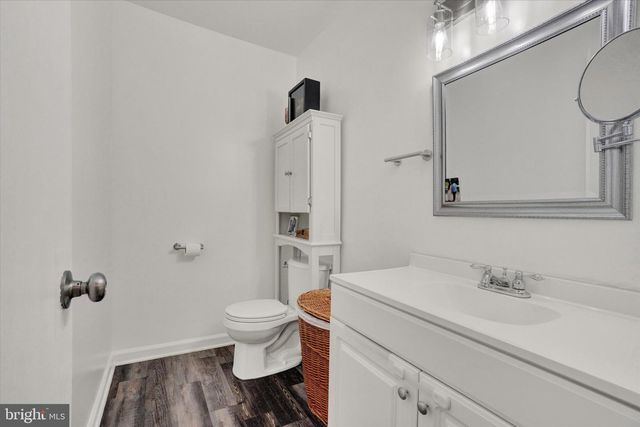 2431 ONYX RD, York, PA 17408