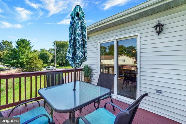 2431 ONYX RD, York, PA 17408