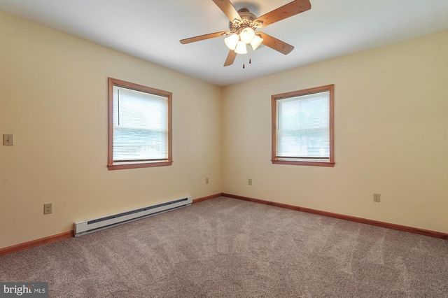 2272 FORREST AVE, Dover, DE 19904