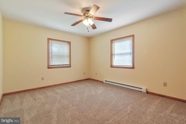 2272 FORREST AVE, Dover, DE 19904