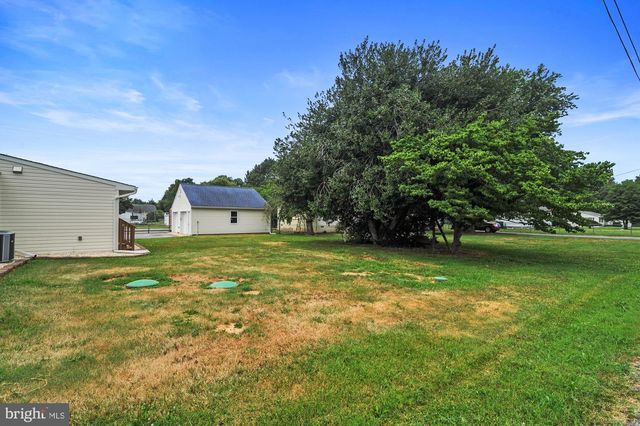 2272 FORREST AVE, Dover, DE 19904