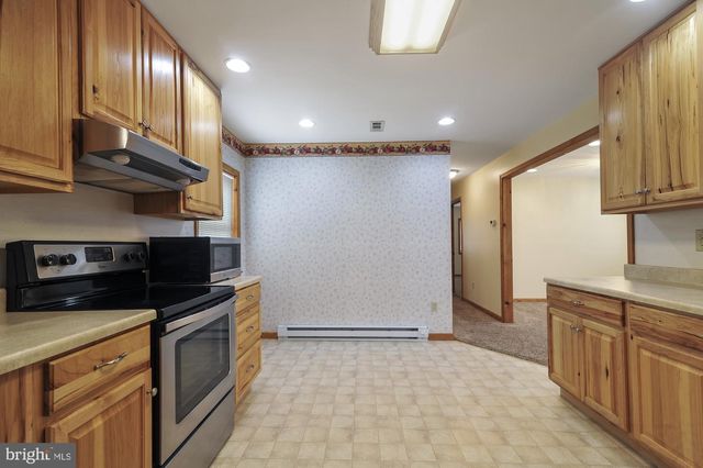 2272 FORREST AVE, Dover, DE 19904