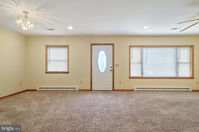 2272 FORREST AVE, Dover, DE 19904