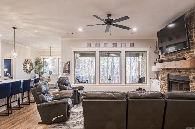 87 Elcano Drive, Hot Springs Village, AR 71909