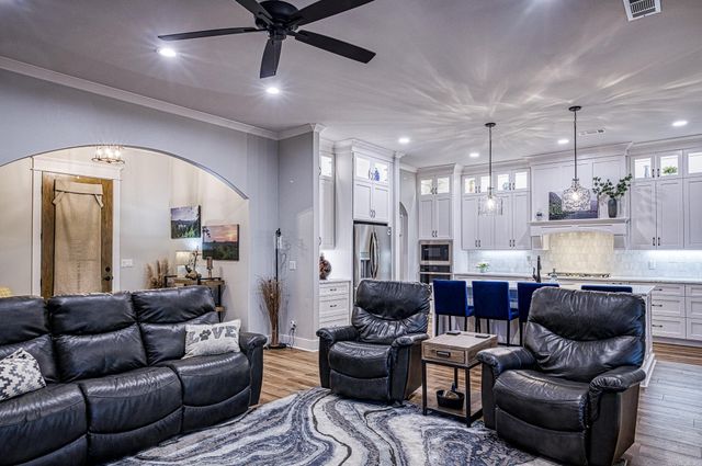 87 Elcano Drive, Hot Springs Village, AR 71909