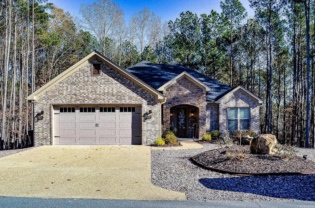87 Elcano Drive, Hot Springs Village, AR 71909