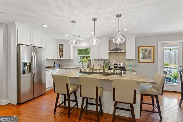 3662 Twin Oaks Drive SE, Smyrna, GA 30080