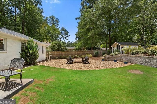 3662 Twin Oaks Drive SE, Smyrna, GA 30080