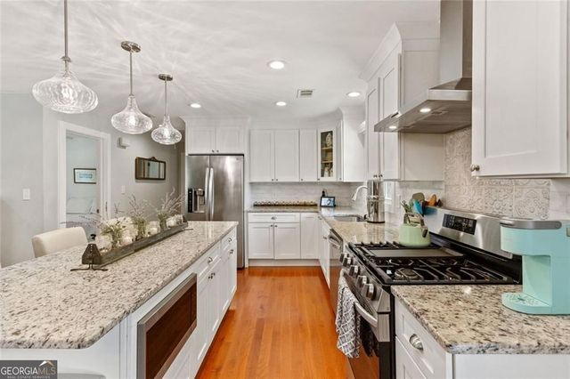 3662 Twin Oaks Drive SE, Smyrna, GA 30080