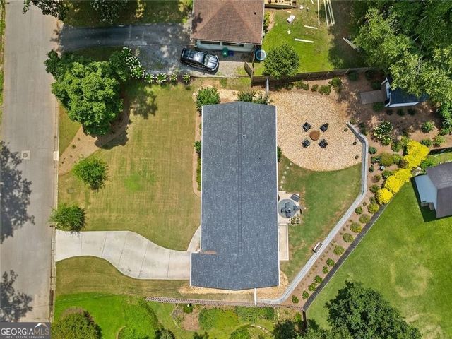 3662 Twin Oaks Drive SE, Smyrna, GA 30080