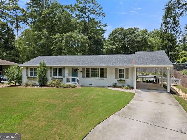 3662 Twin Oaks Drive SE, Smyrna, GA 30080