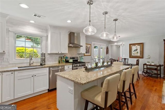3662 Twin Oaks Drive SE, Smyrna, GA 30080