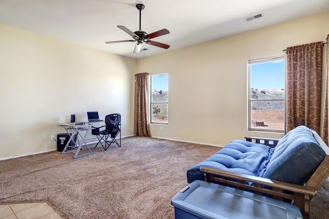 861 Loma Pinon Loop NE, Rio Rancho, NM 87144