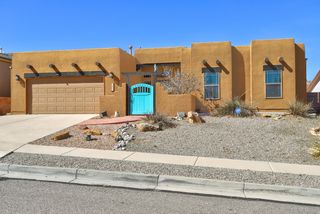 861 Loma Pinon Loop NE, Rio Rancho, NM 87144